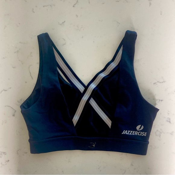 Glyder Jazzercise Incline Sports Bra, size medium, black - Picture 3 of 7